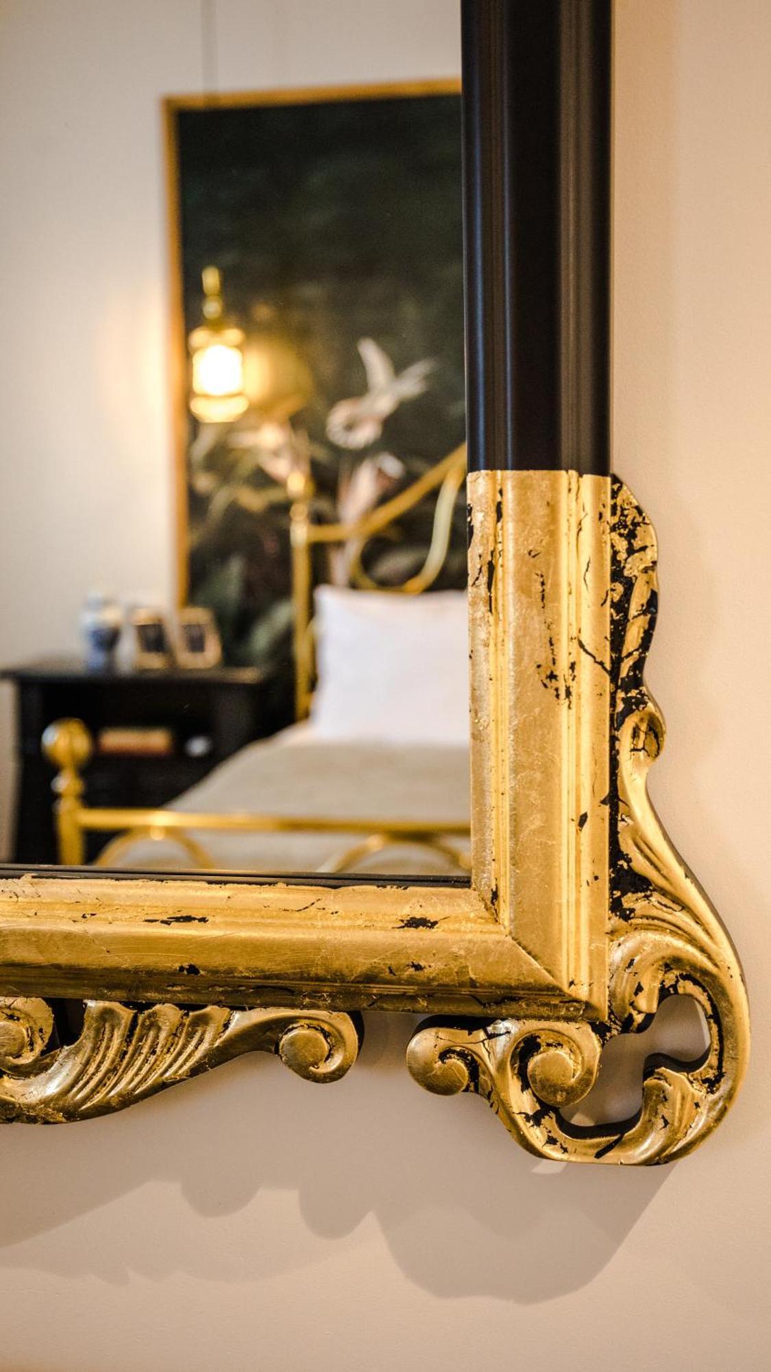 Novi'S Luxury Apartment 2 Гирокастра Экстерьер фото